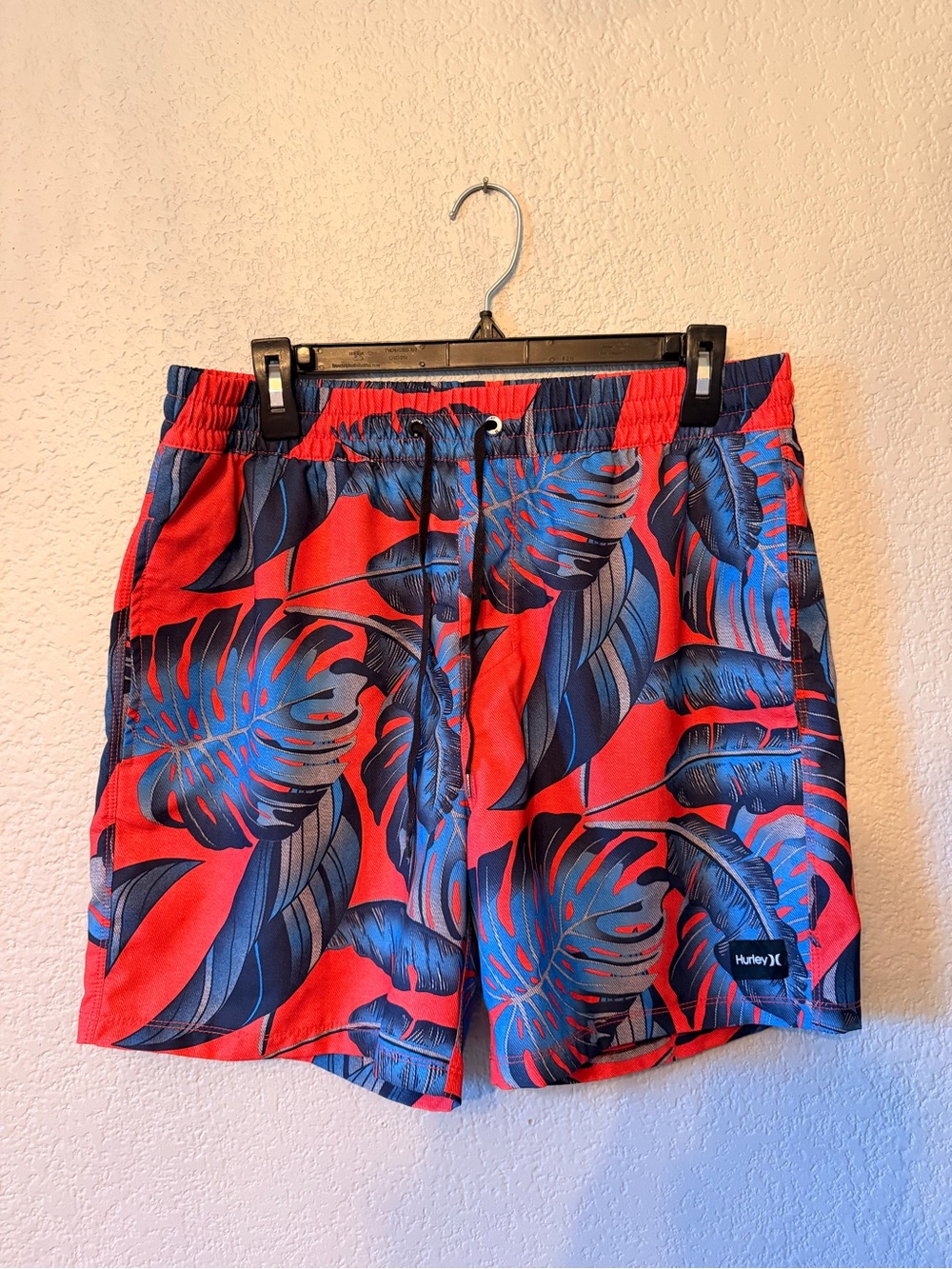 Hurley Men’s Red and Blue Tropical Leaf Swim Trunks